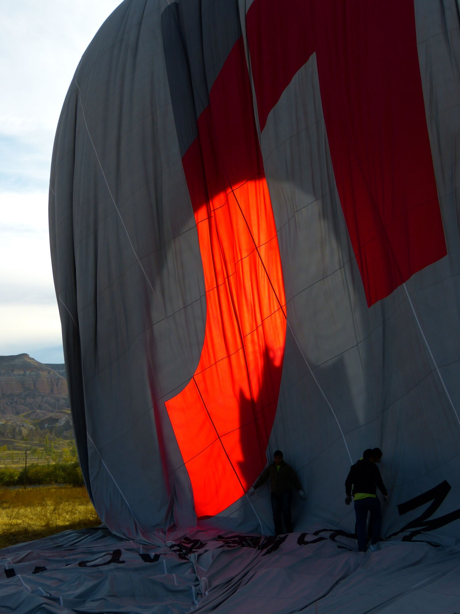 Panasonic Lumix DMC-FZ150 sample photo. Balloon, hot air balloon photography