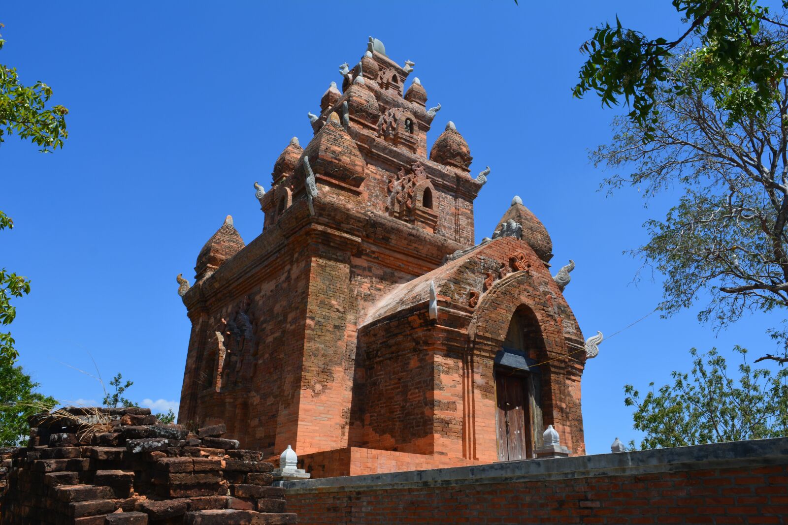 Nikon D5200 sample photo. Architecture, travel, ancient photography