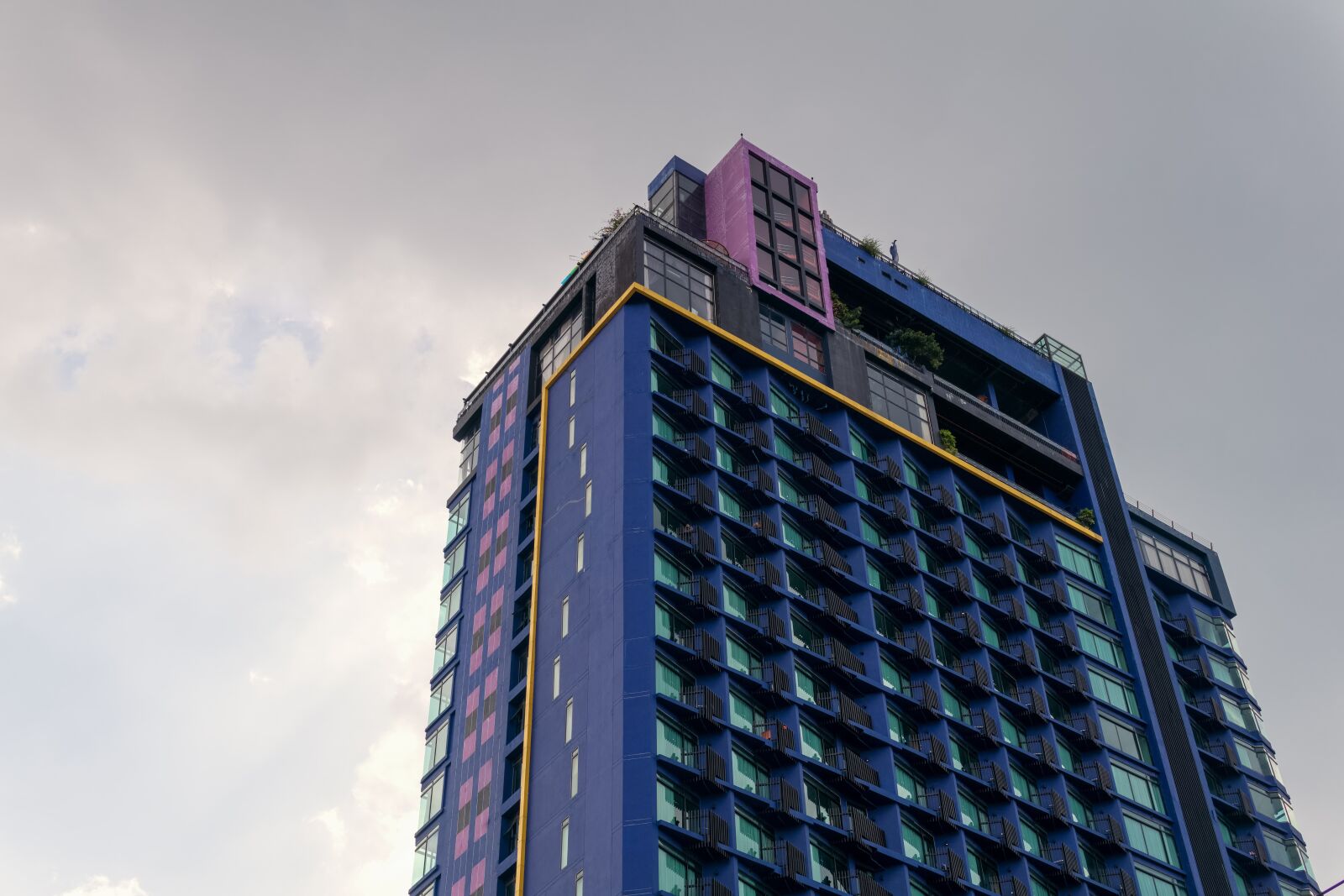 Sony a6000 sample photo. Hotel, building, architecture photography