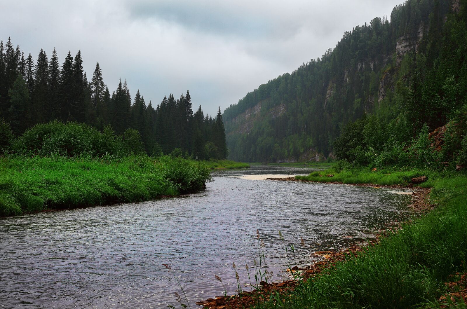 Canon EOS 5D Mark II sample photo. Usva, river, clouds photography