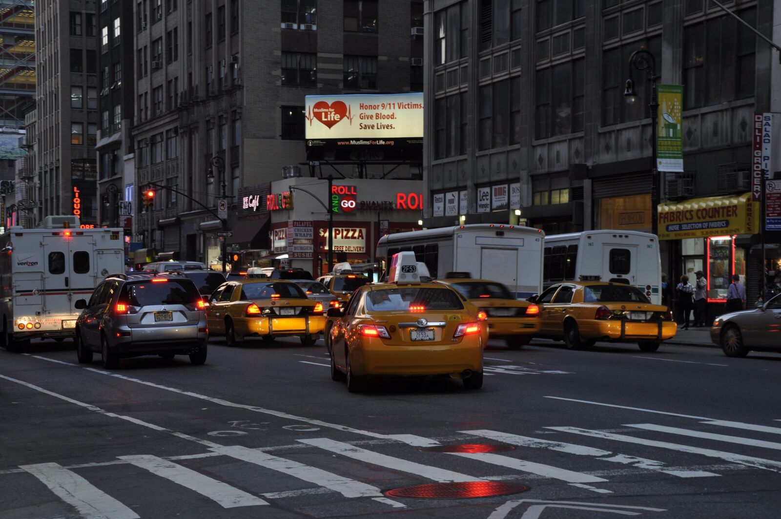 Nikon D90 sample photo. Funds, new york, manhattan photography