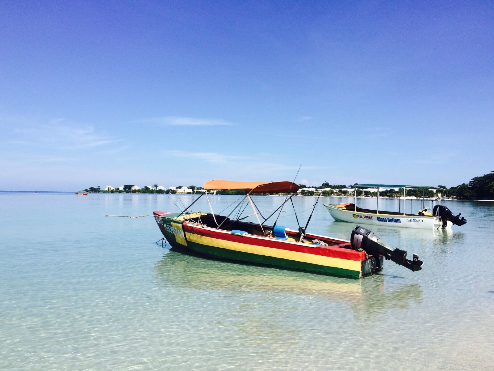 iPhone 5s back camera 4.12mm f/2.2 sample photo. Jamaica, negril, beach photography