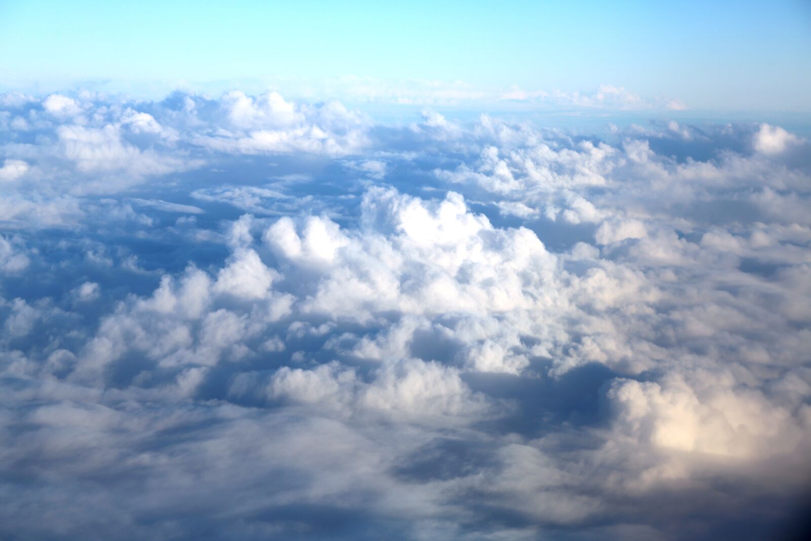 Canon EF 24-105mm F4L IS USM sample photo. Clouds, sky, blue photography