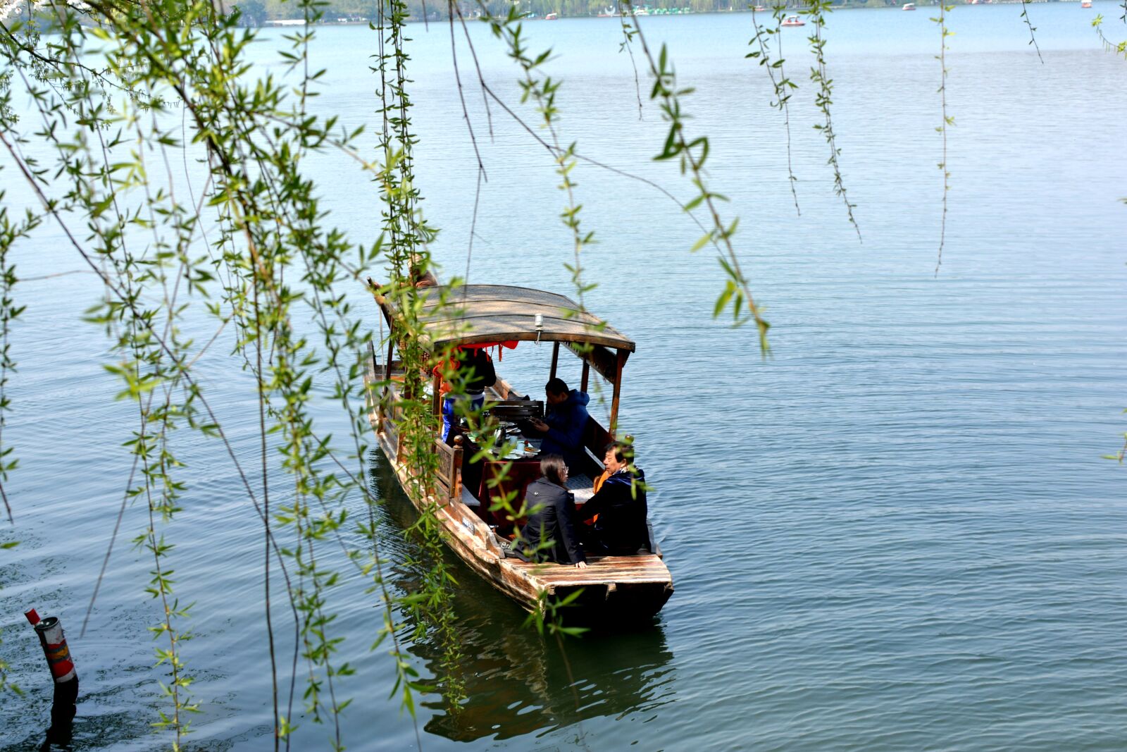Nikon D7100 sample photo. Boat, west lake, spring photography