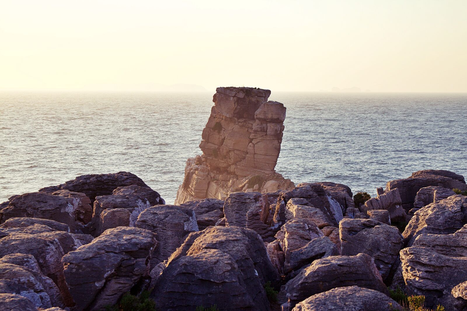 Canon EOS 600D (Rebel EOS T3i / EOS Kiss X5) sample photo. Portugal, peniche, coast photography