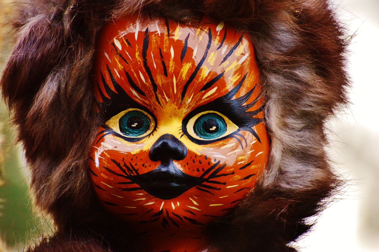 Nikon D3200 sample photo. Doll, cat, painting photography