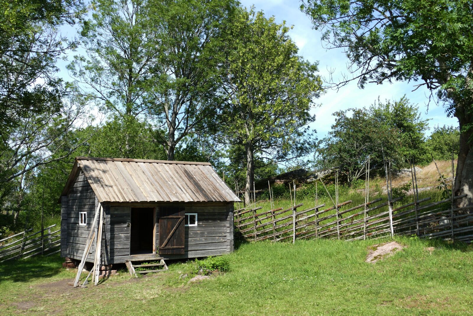 Panasonic Lumix DMC-FZ1000 sample photo. Sweden, stockholm, aland photography