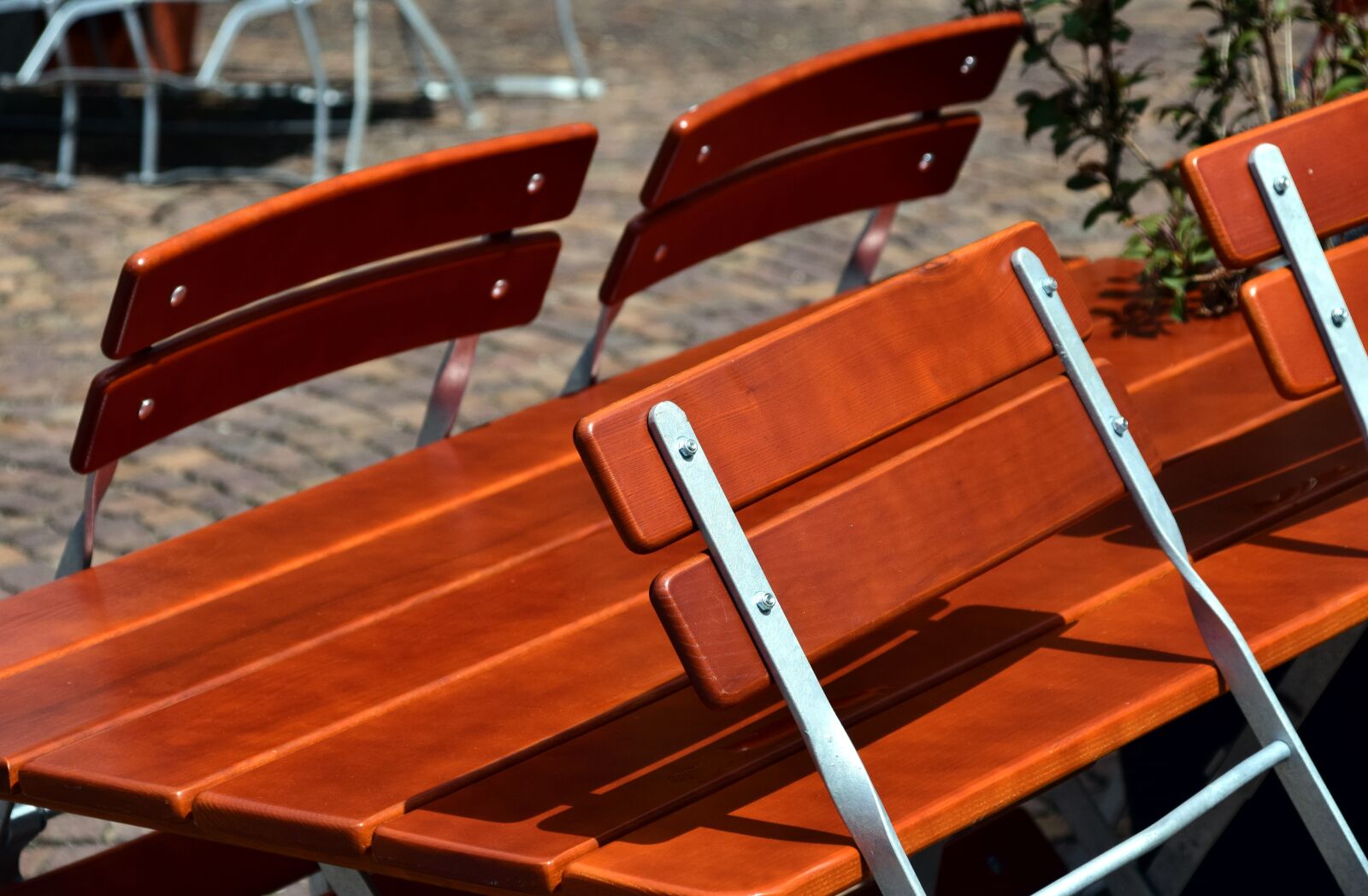 Nikon D3300 sample photo. Chairs, table, beer garden photography