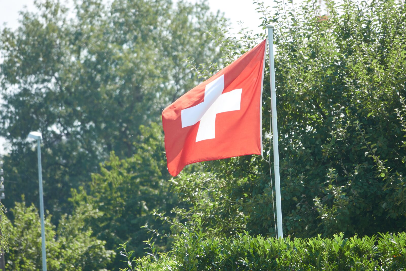 Sony Cyber-shot DSC-RX10 IV sample photo. Switzerland, flag, cross photography