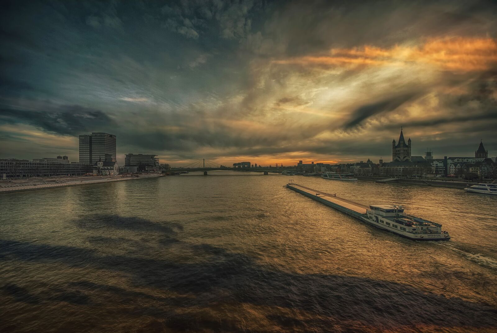 Nikon D200 sample photo. Rhine, cologne, dusk photography