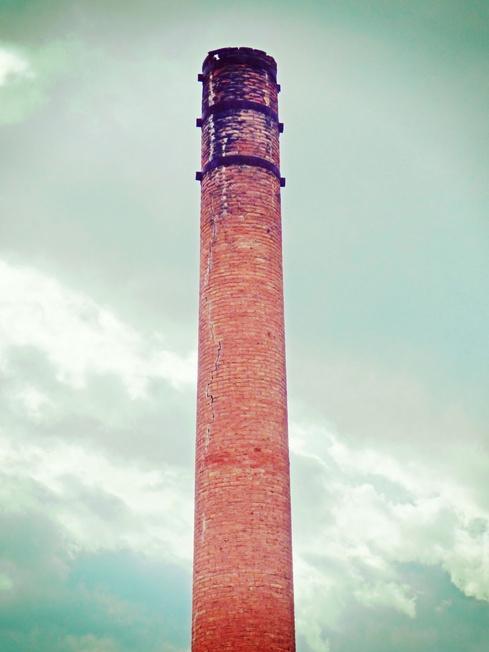 Panasonic Lumix DMC-FZ70 sample photo. Fireplace, industrial architecture, bricks photography