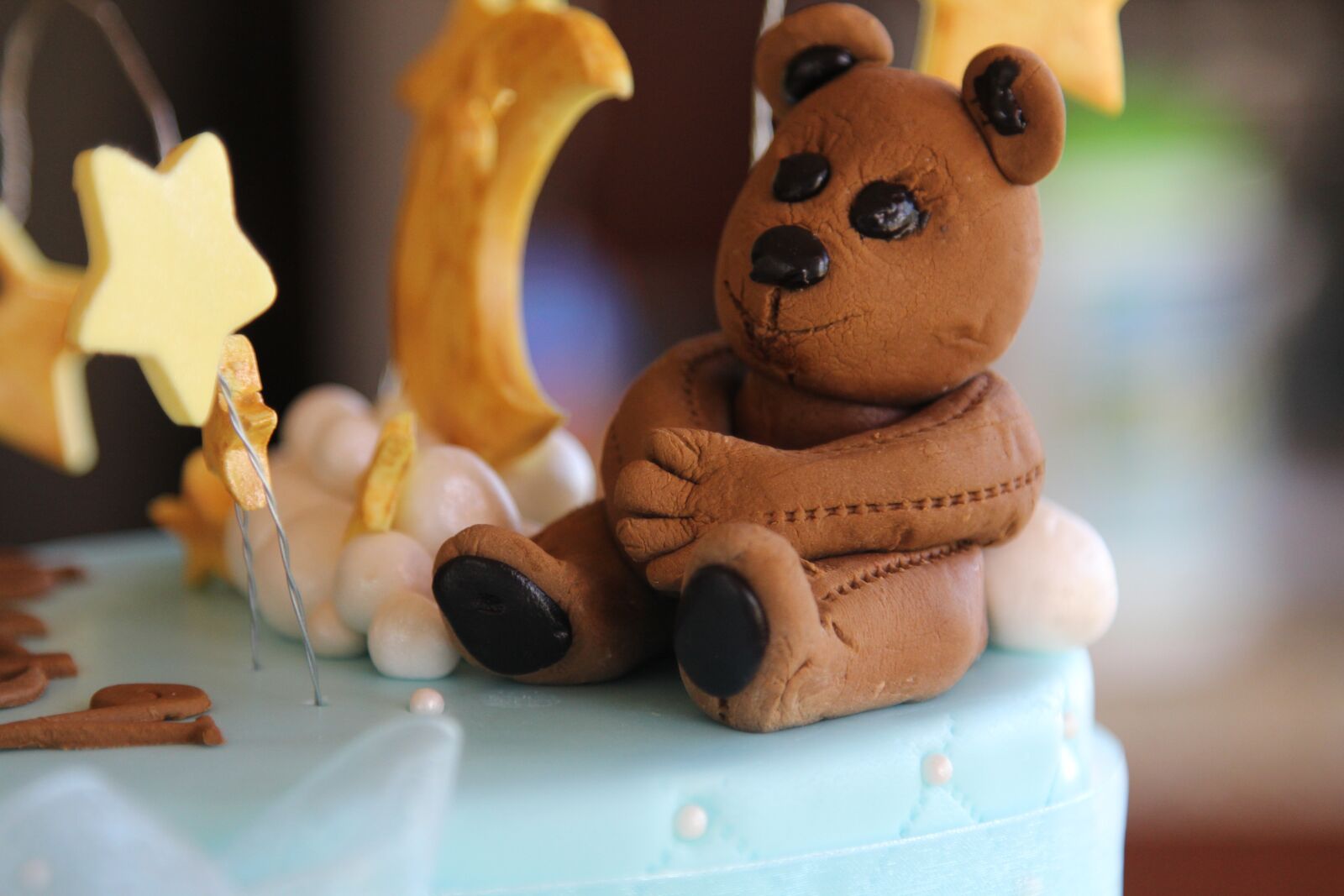 Canon EOS 60D + Canon EF 24-105mm F4L IS USM sample photo. Cake, baby shower, food photography
