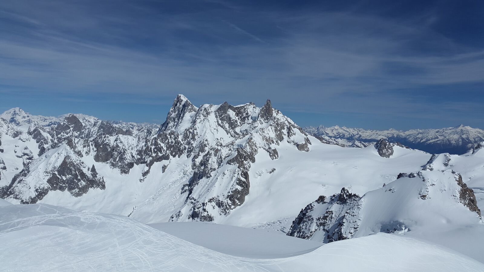 Samsung Galaxy Alpha sample photo. High mountains, chamonix, grand photography
