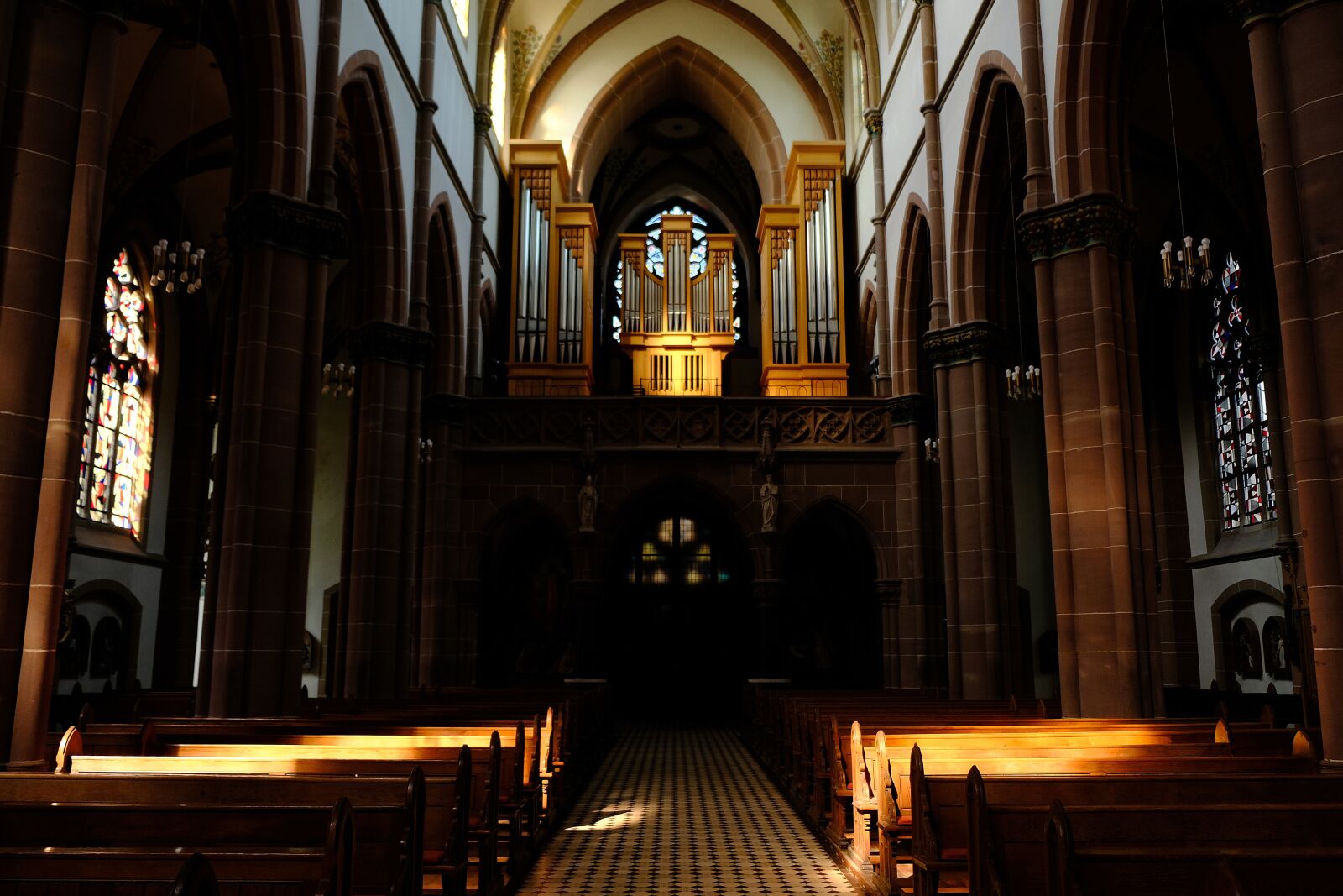 Fujifilm X-T20 sample photo. Church, christianity, architecture photography