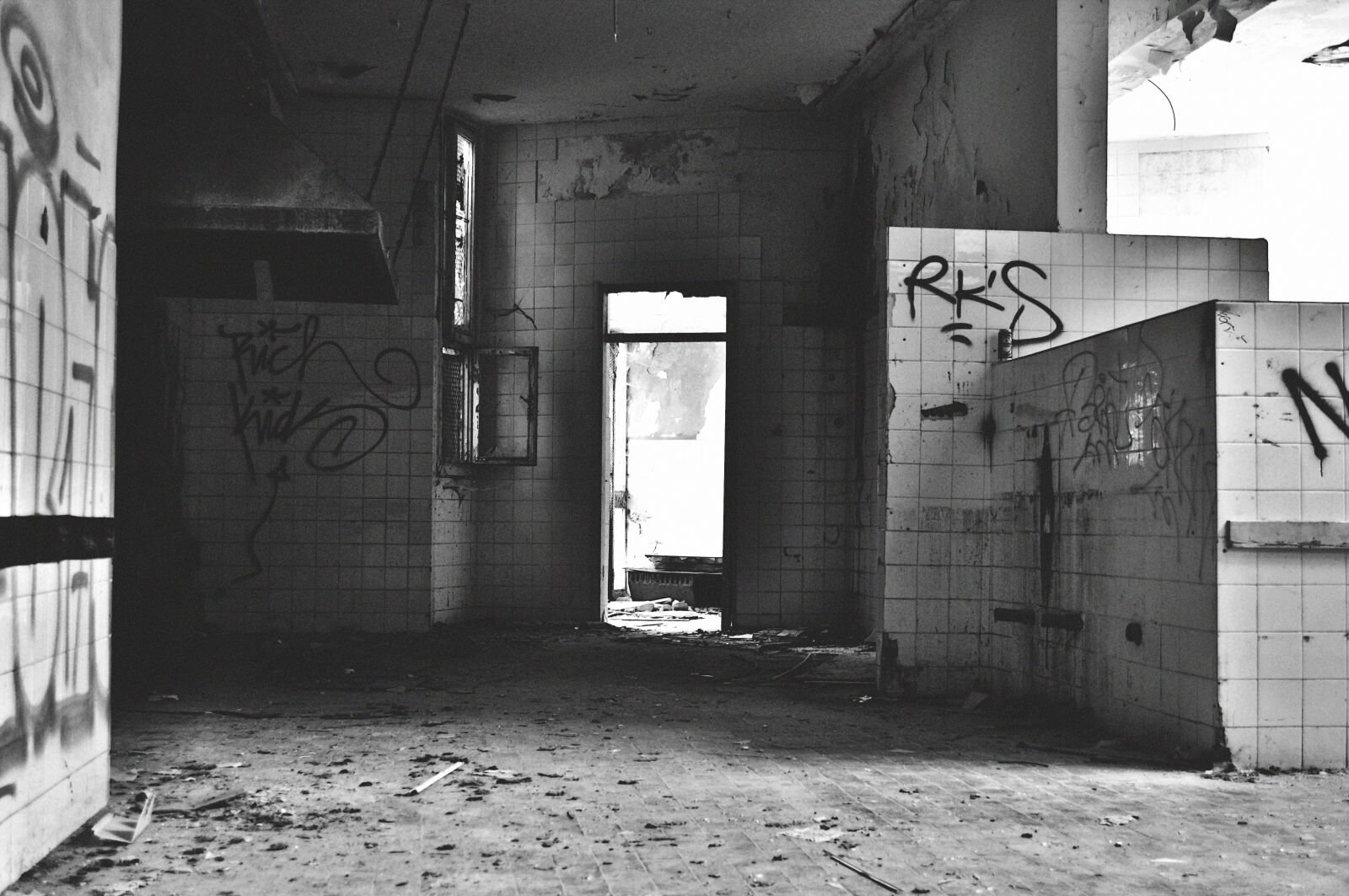 Nikon D5000 sample photo. Lost places, haludovo, mood photography