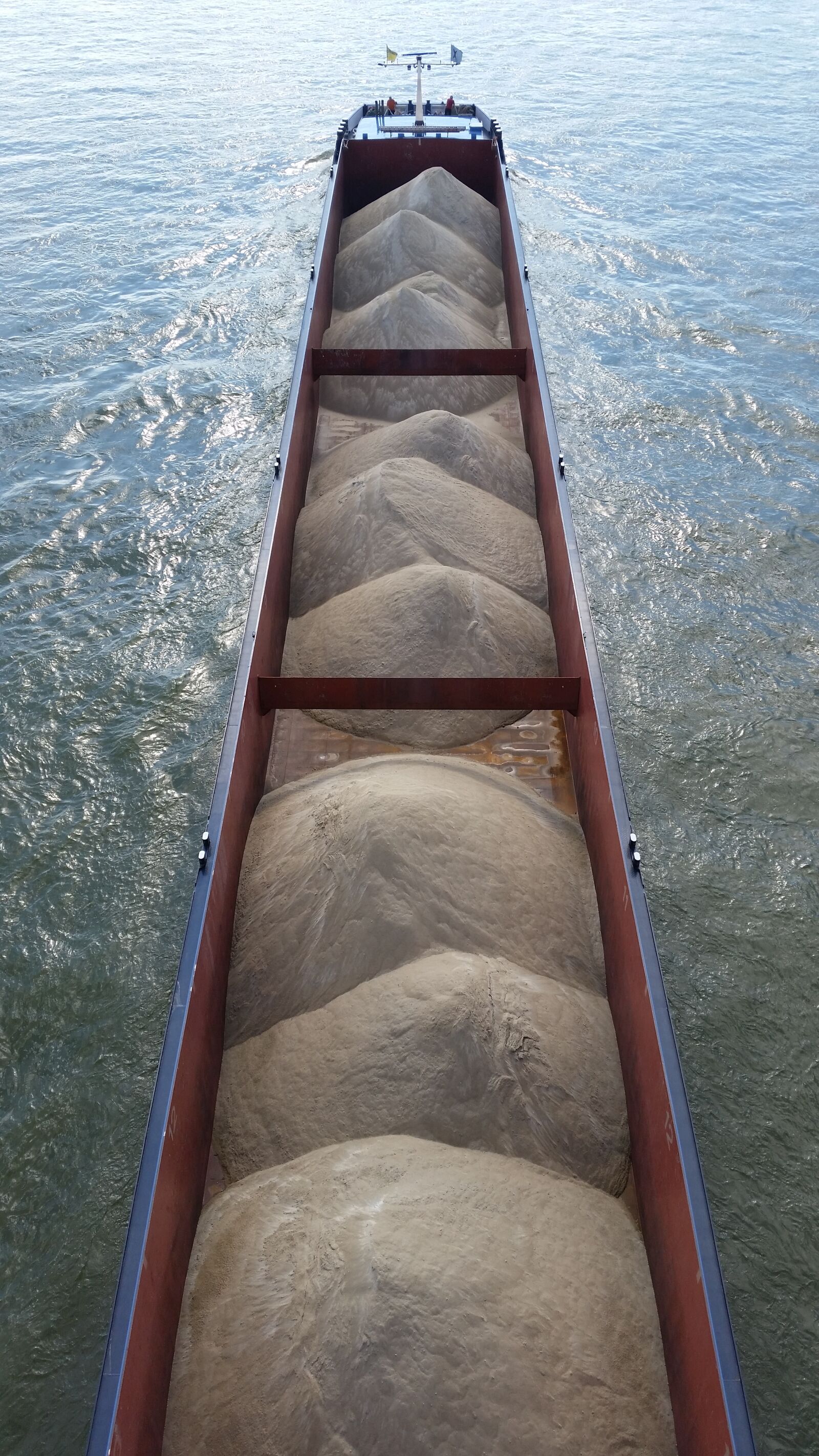 Samsung Galaxy S5 sample photo. Riverboat, cargo, ship photography