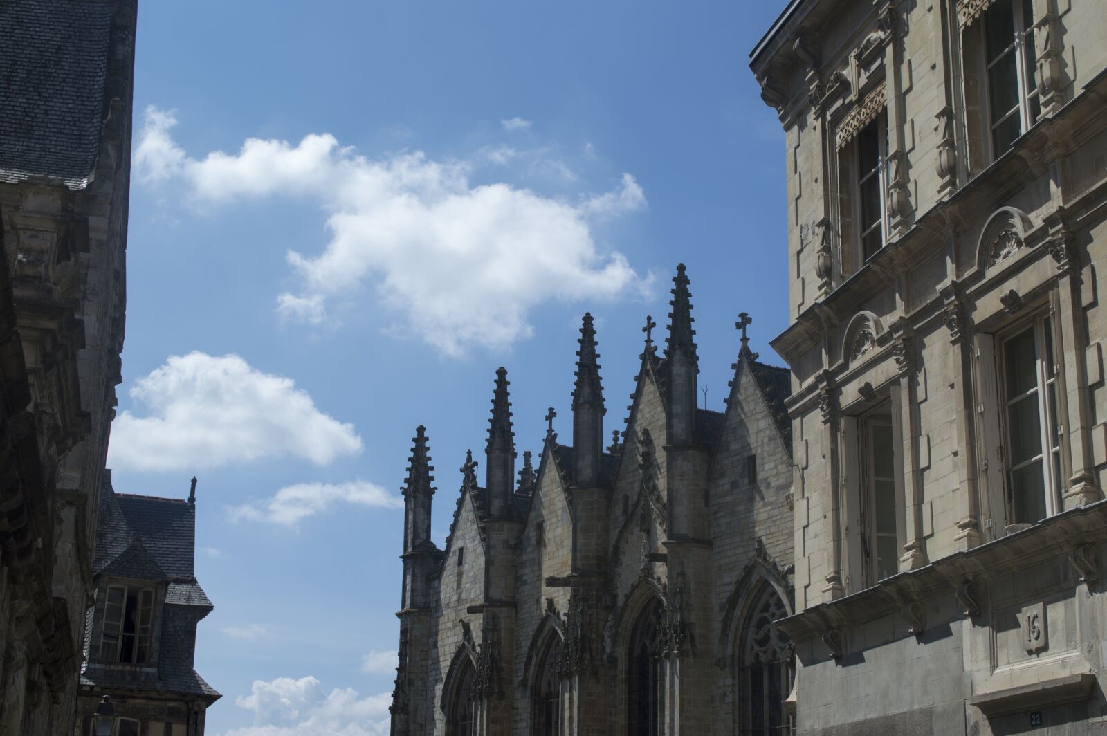 Nikon D3200 sample photo. Facades, city, medieval photography