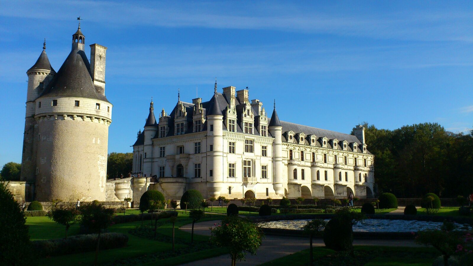 Sony Ericsson Xperia Arc sample photo. Loire, chenonceau, castle photography