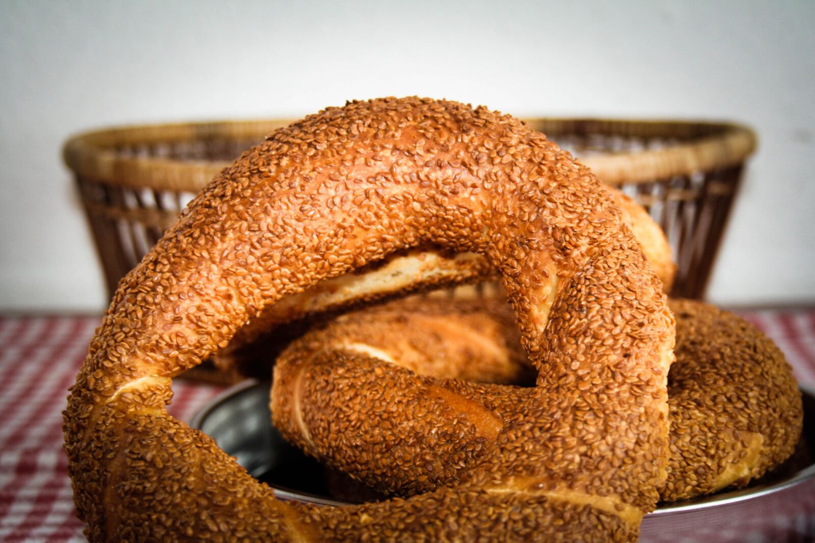 Canon EOS 1000D (EOS Digital Rebel XS / EOS Kiss F) sample photo. Bagel, turkish wheel, turkish photography