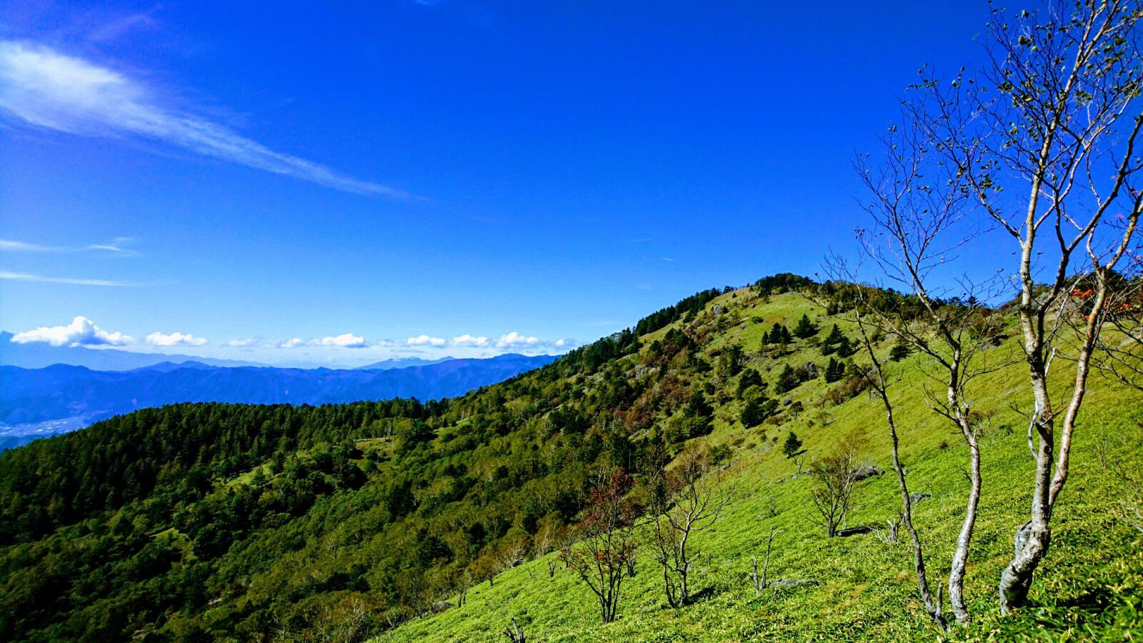 Sony Xperia X Compact sample photo. Mountain, mt, trekking photography