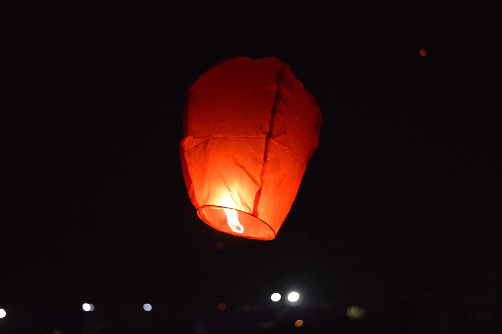 Nikon D3200 + Nikon AF-S Nikkor 50mm F1.8G sample photo. Ahmedabad, festival, kite, lanterns photography