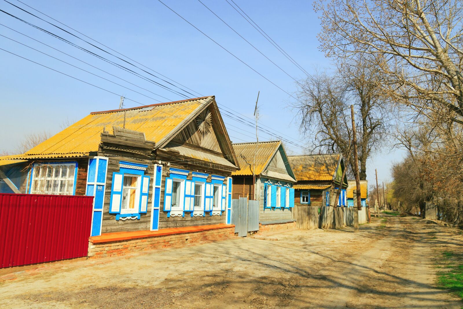 Canon EOS 5D Mark III sample photo. House, architecture, sky, tree photography