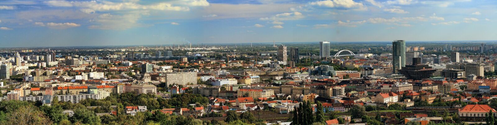 Canon EOS 1000D (EOS Digital Rebel XS / EOS Kiss F) sample photo. Bratislava, slovakia, panorama photography