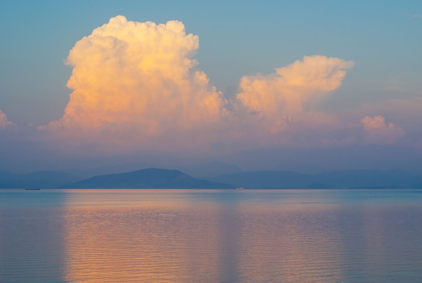 Sony Alpha DSLR-A100 sample photo. Sea, corfu, sunset photography