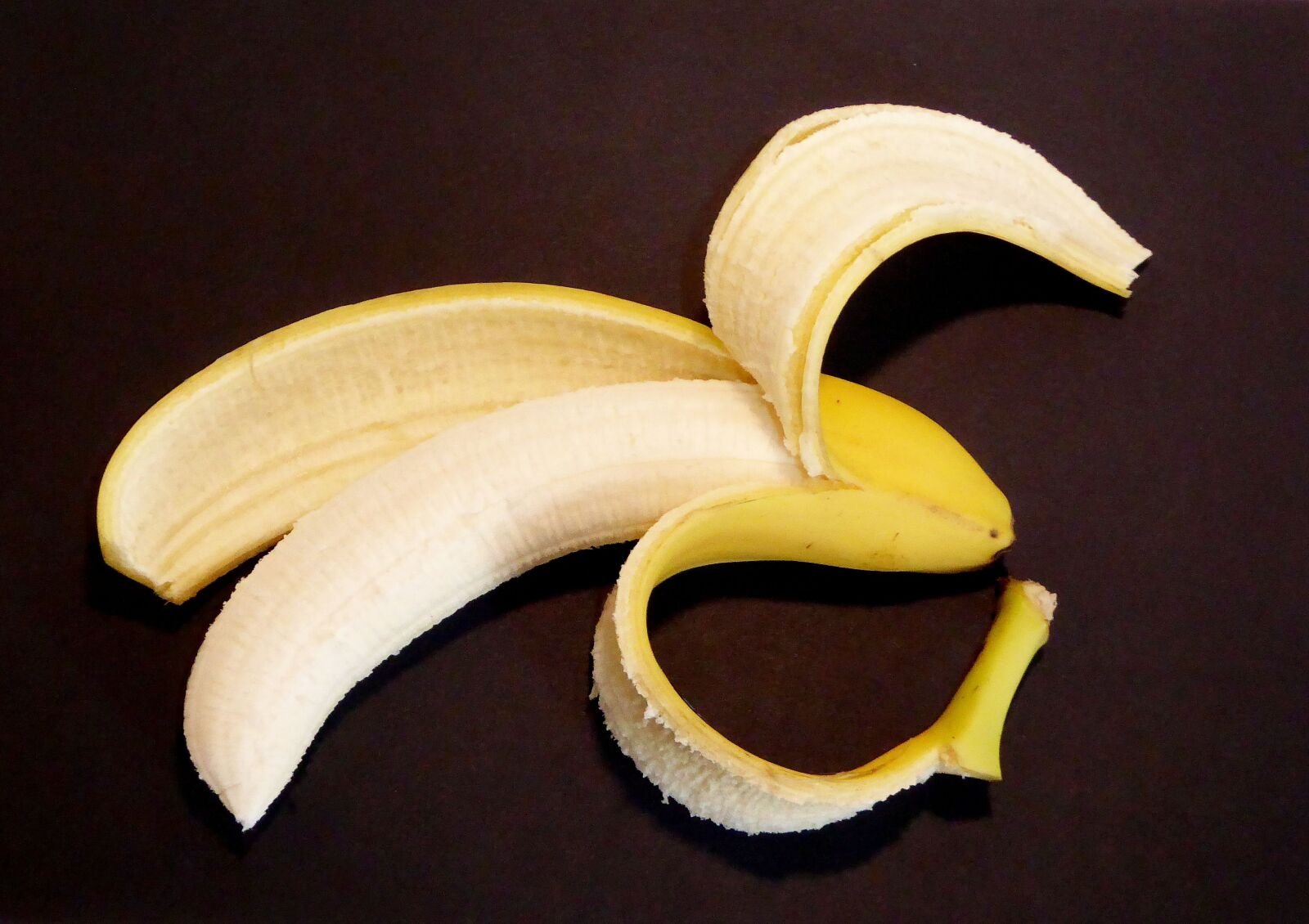 Panasonic DMC-TZ61 sample photo. Food, banana, eat photography