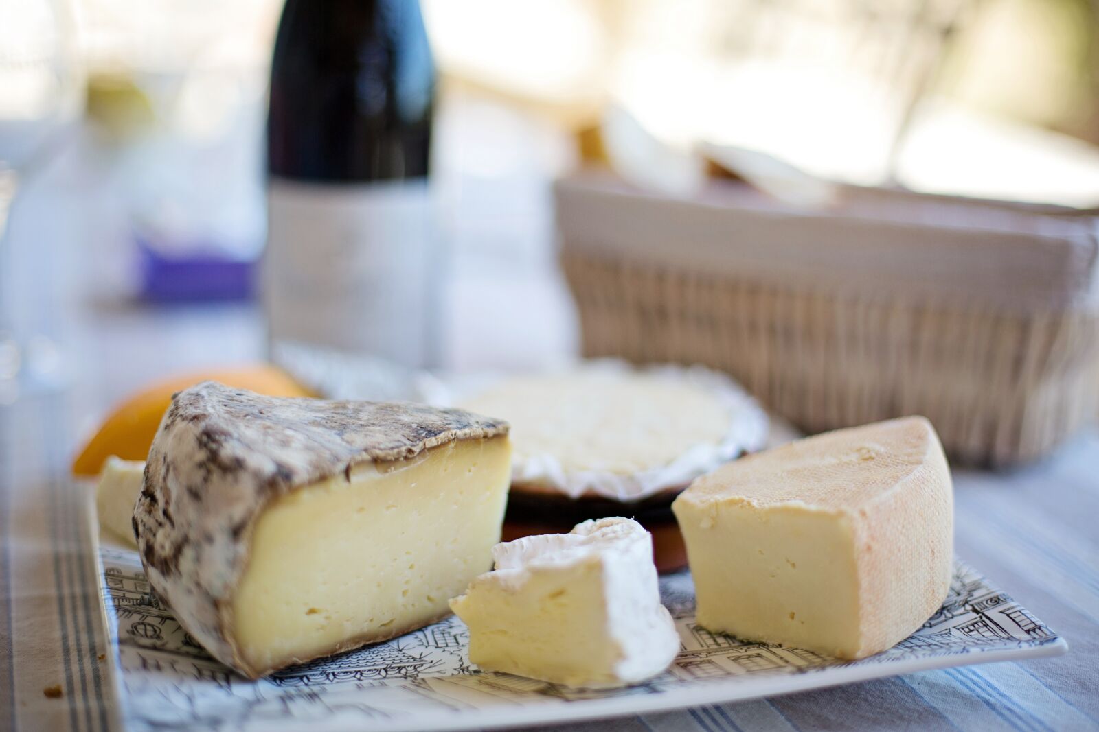 Canon EF 50mm F1.4 USM sample photo. Cheese tray, cheeses, french photography