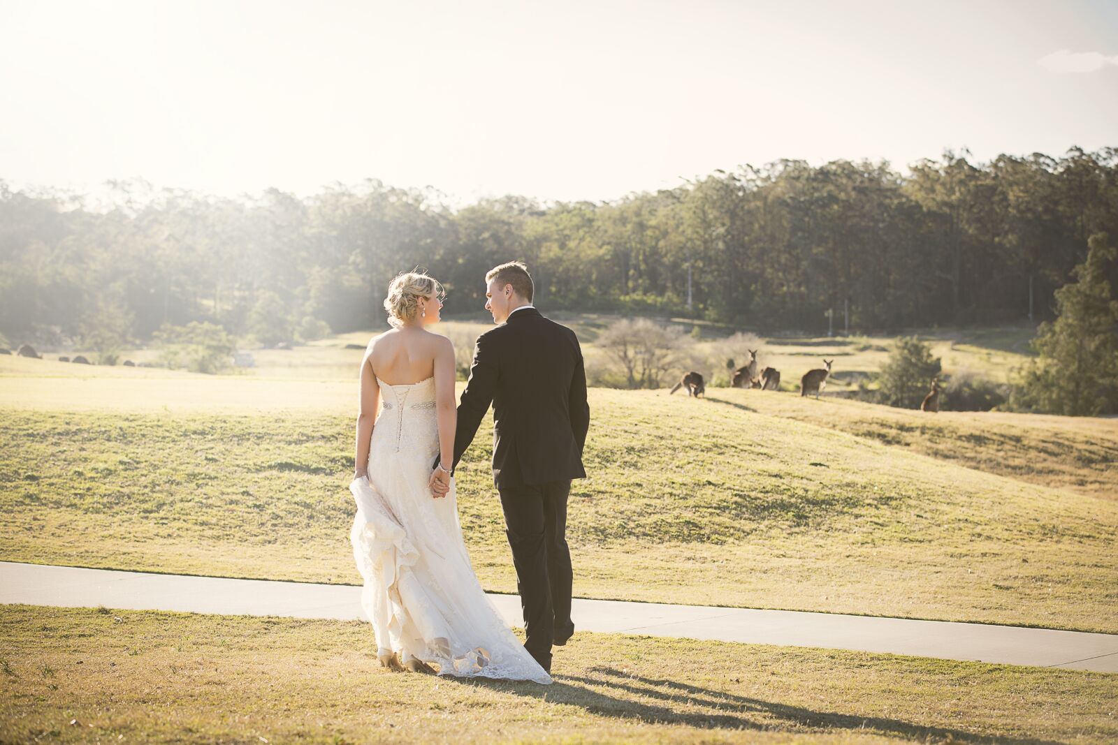 Canon EOS 5D Mark III sample photo. Wedding, wedding photography, golf photography