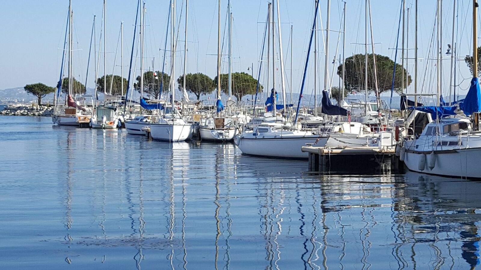 Samsung GALAXY S6 edge sample photo. Blue, water, blue sky photography