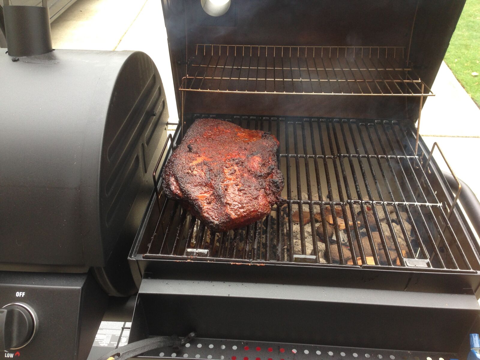 Apple iPhone 5 sample photo. Bbq, brisket, smoke photography