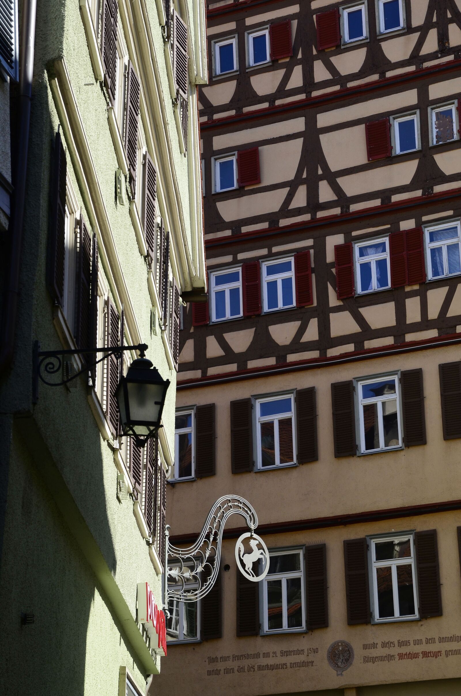 Nikon D7000 sample photo. Tübingen, facade, truss photography