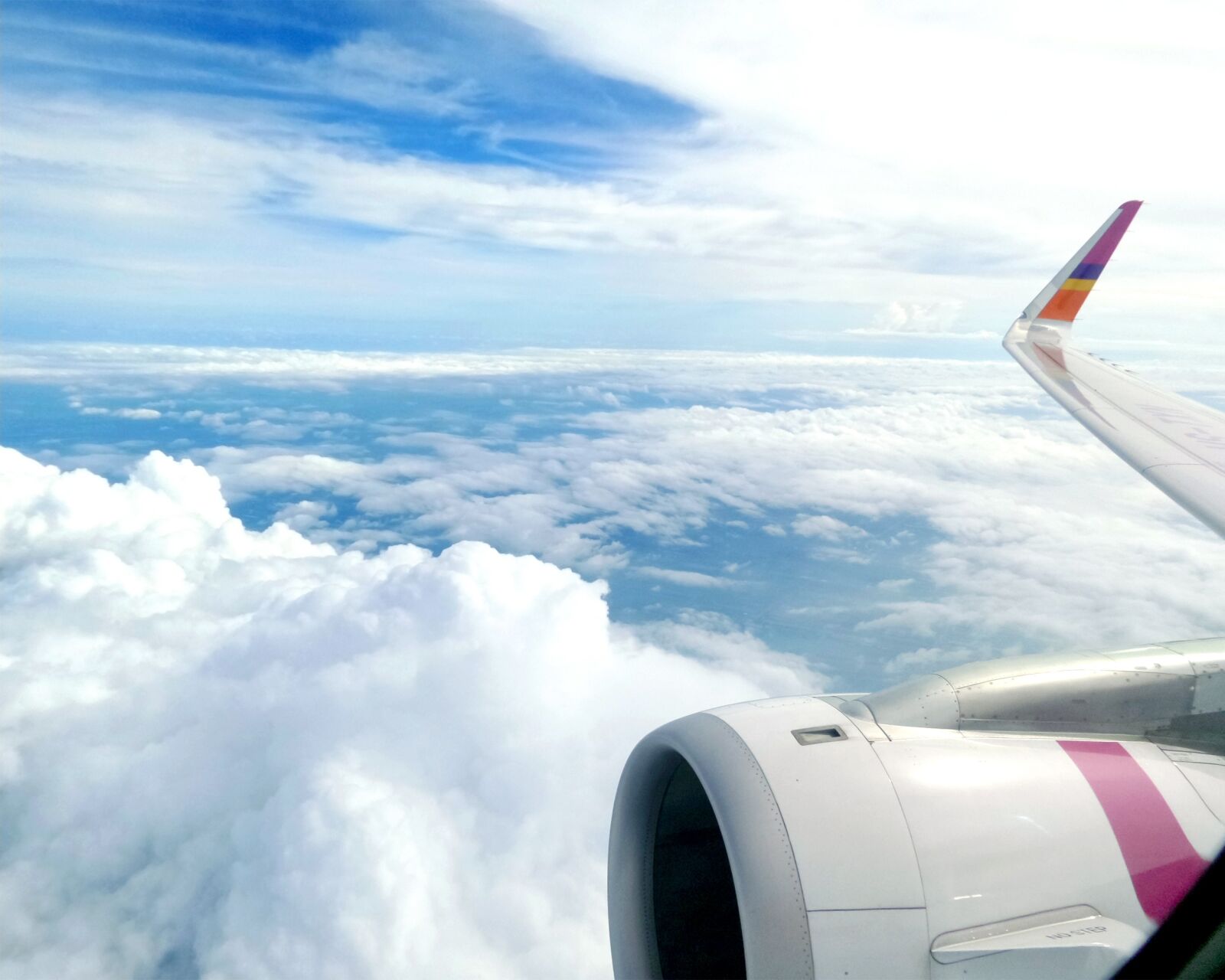 Samsung Galaxy K Zoom sample photo. Airplane, sky, cloud photography