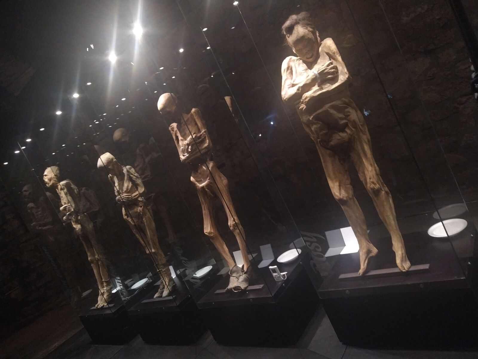 Xiaomi Redmi Note 7 sample photo. Mummies, of, guanajuato photography