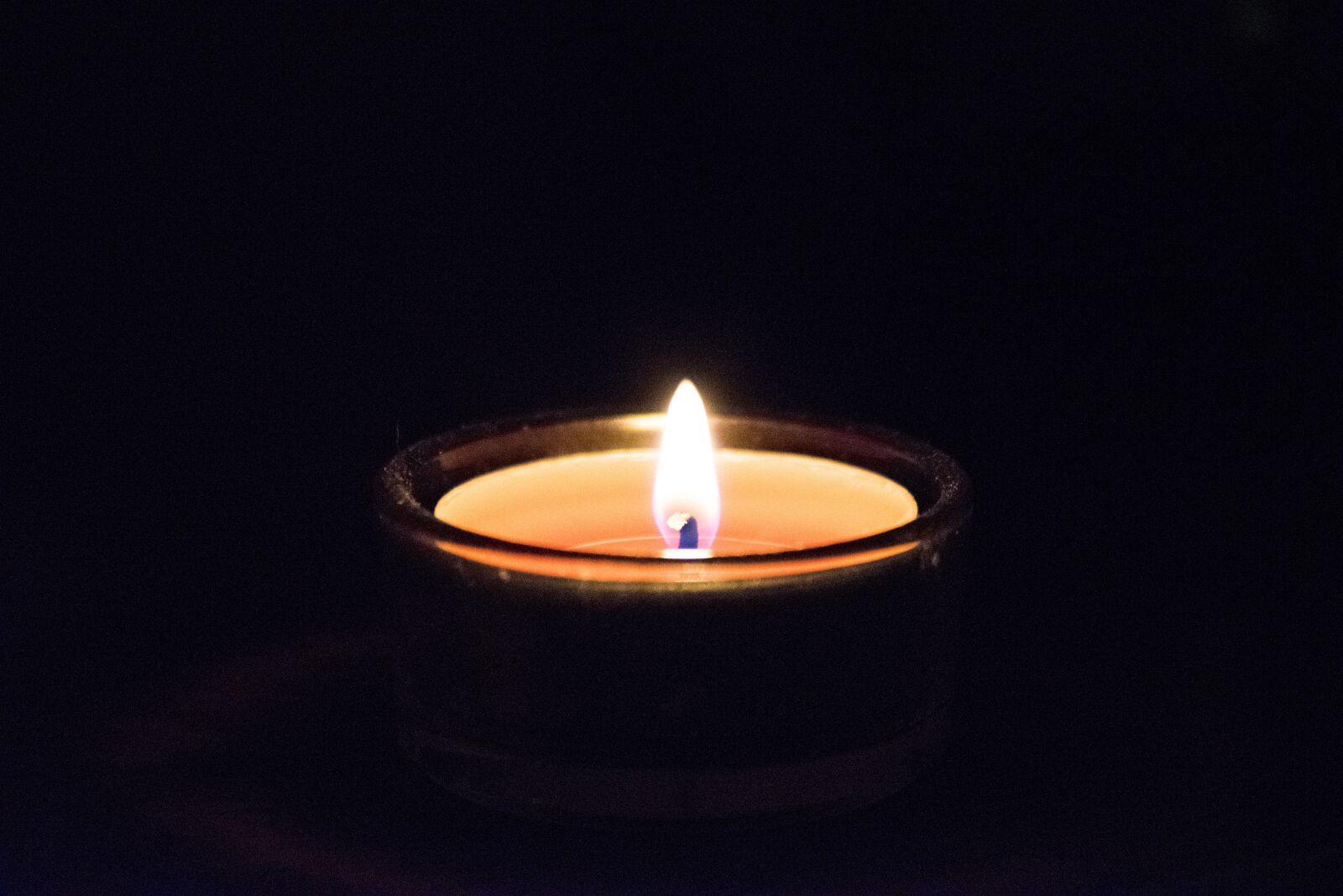 Nikon D5300 sample photo. Light, candle, night photography