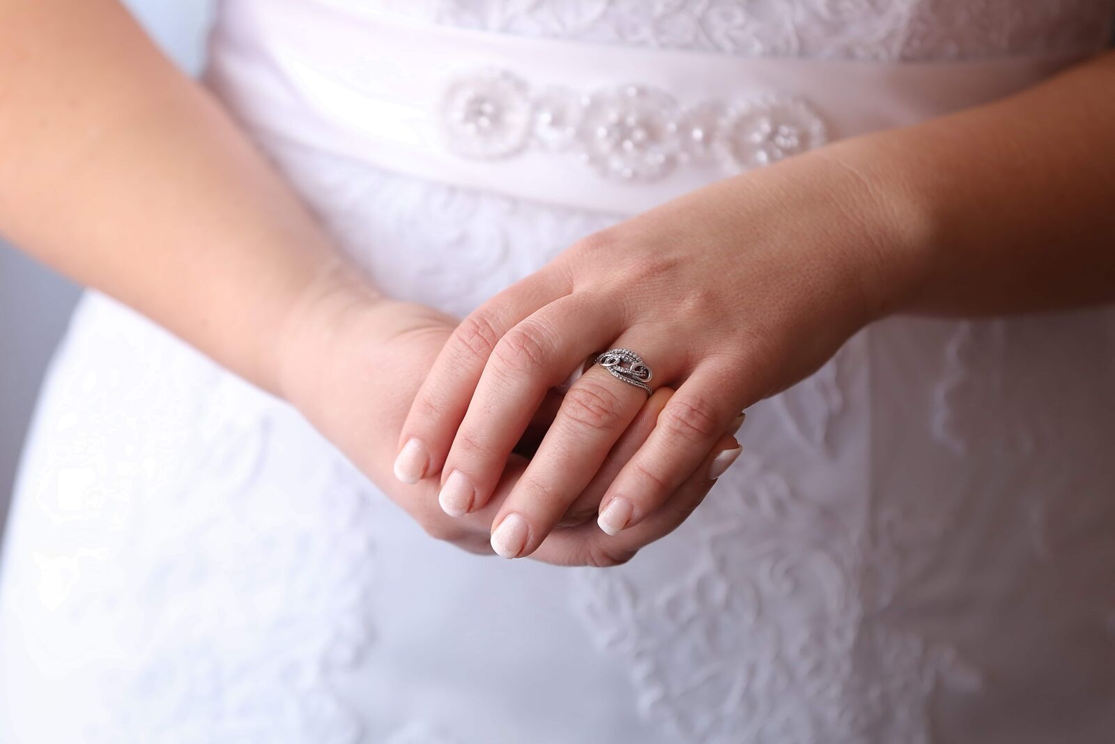 Canon EF 70-200mm F2.8L IS II USM sample photo. Ring, wedding ring, bride photography