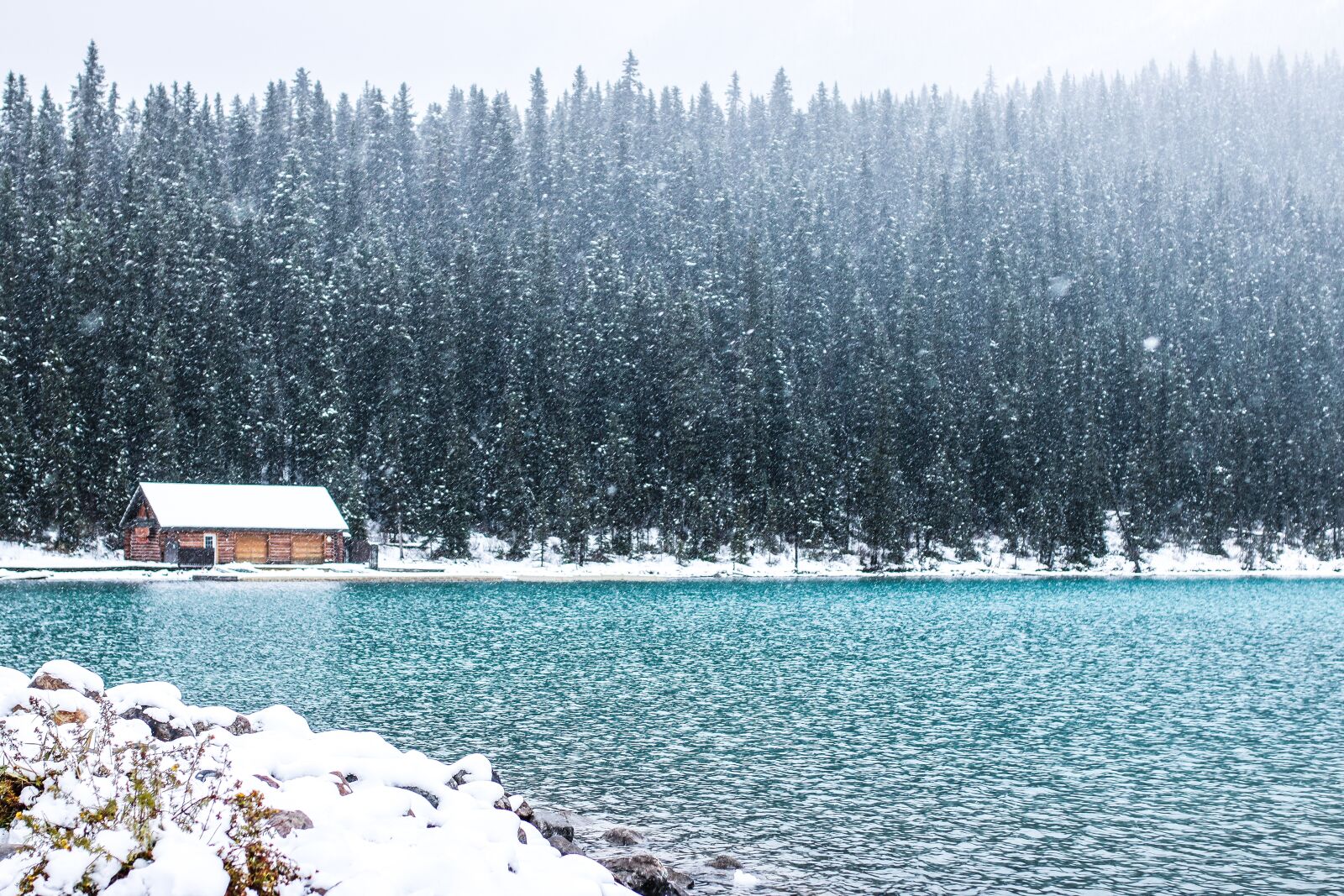 Canon EOS 750D (EOS Rebel T6i / EOS Kiss X8i) sample photo. Lake, louise, canada photography