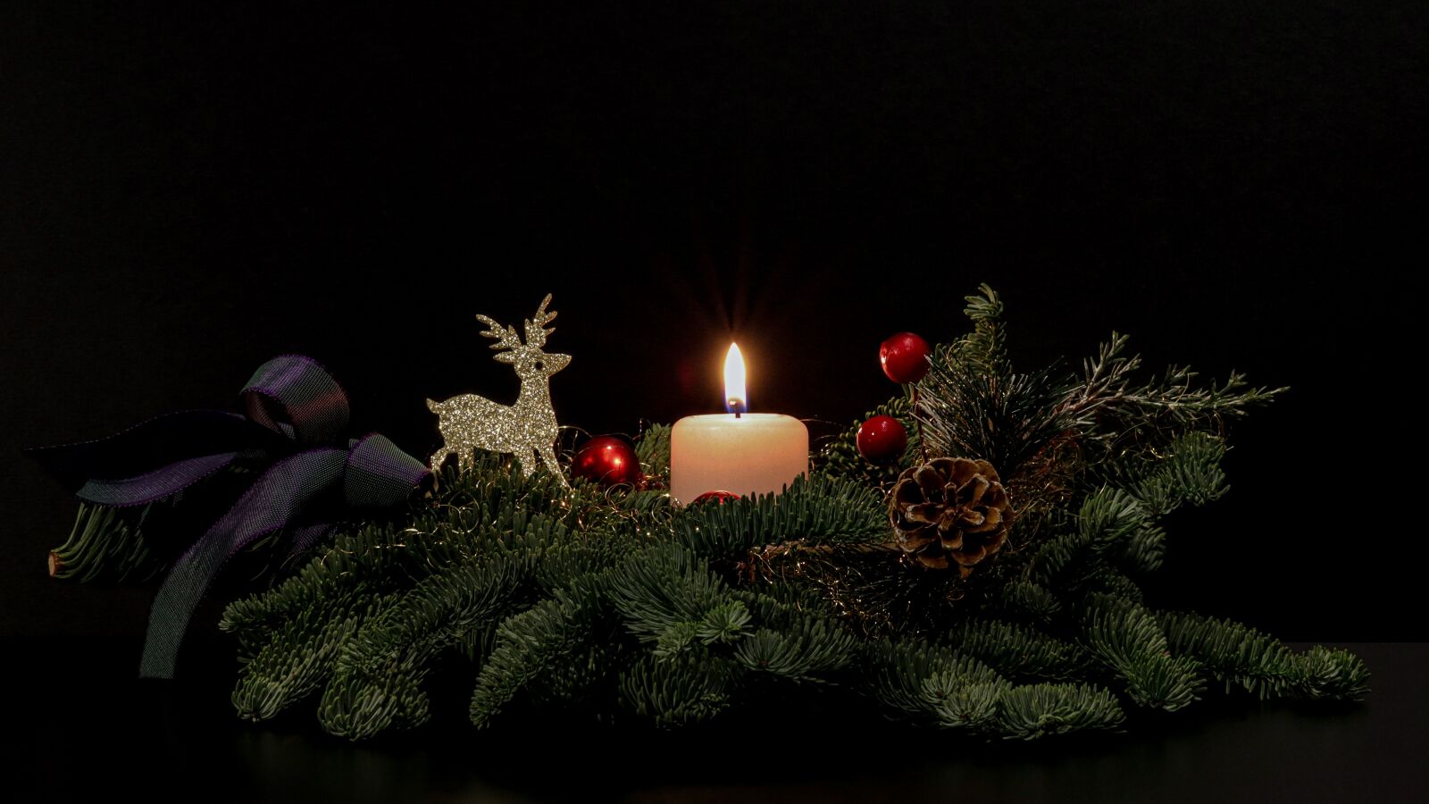 Canon EOS 90D sample photo. Advent arrangement, advent wreath photography