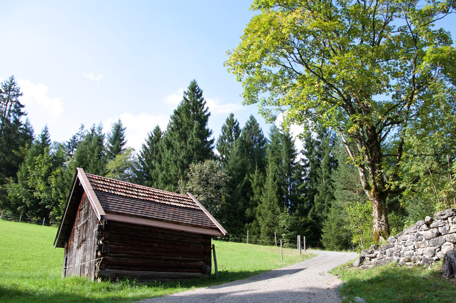 Nikon D3200 sample photo. Hut, hike, trail photography