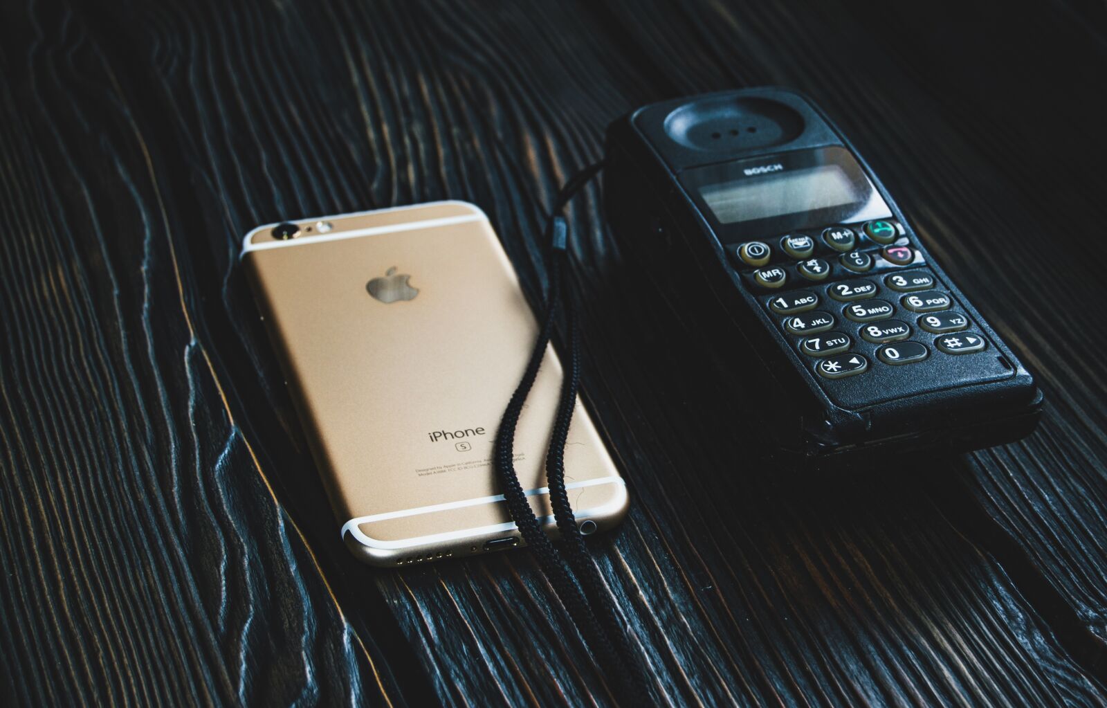 Nikon D3200 sample photo. Business, technology, telephone photography