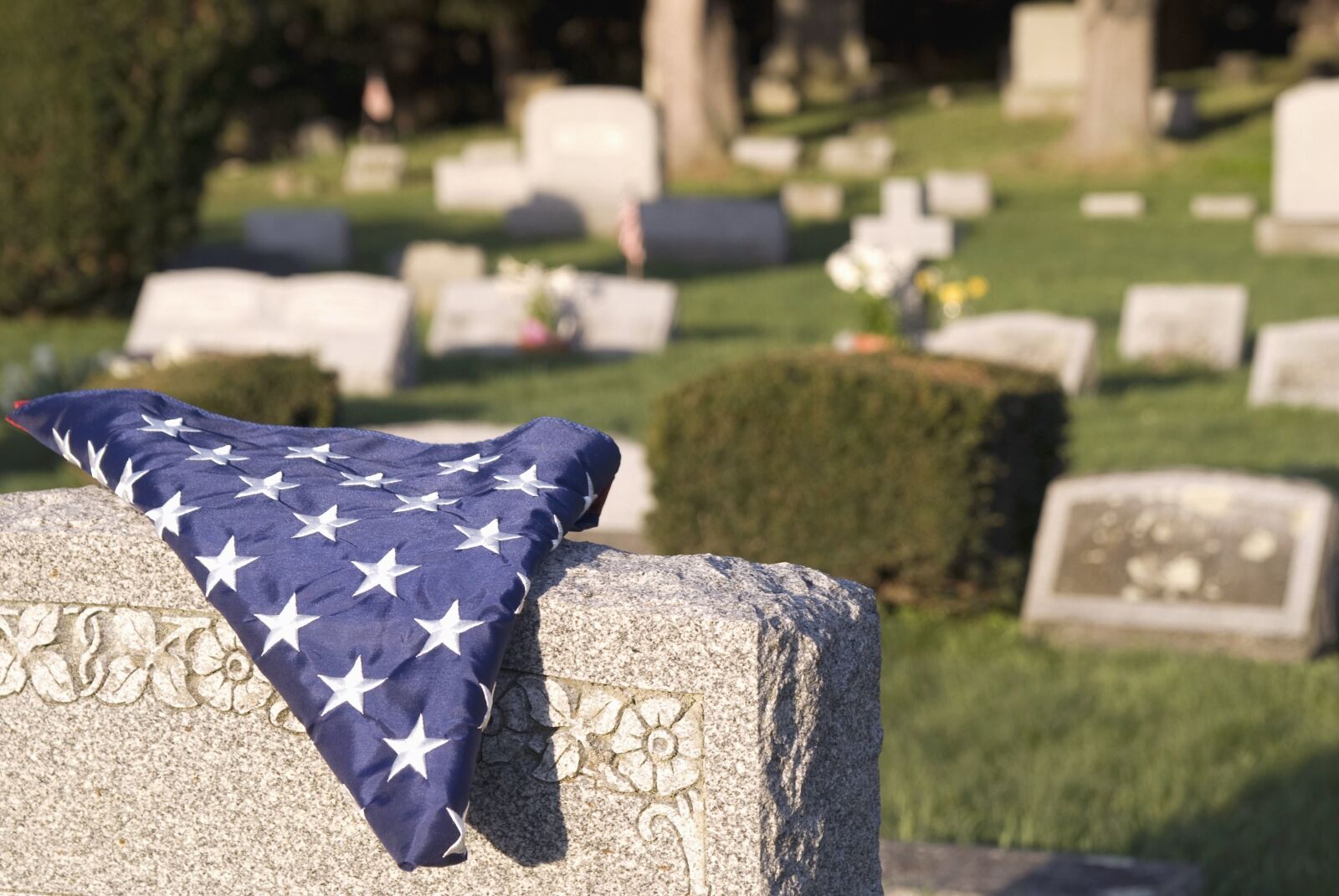 Nikon D40X sample photo. Graveyard, cemetery, grave, monument photography