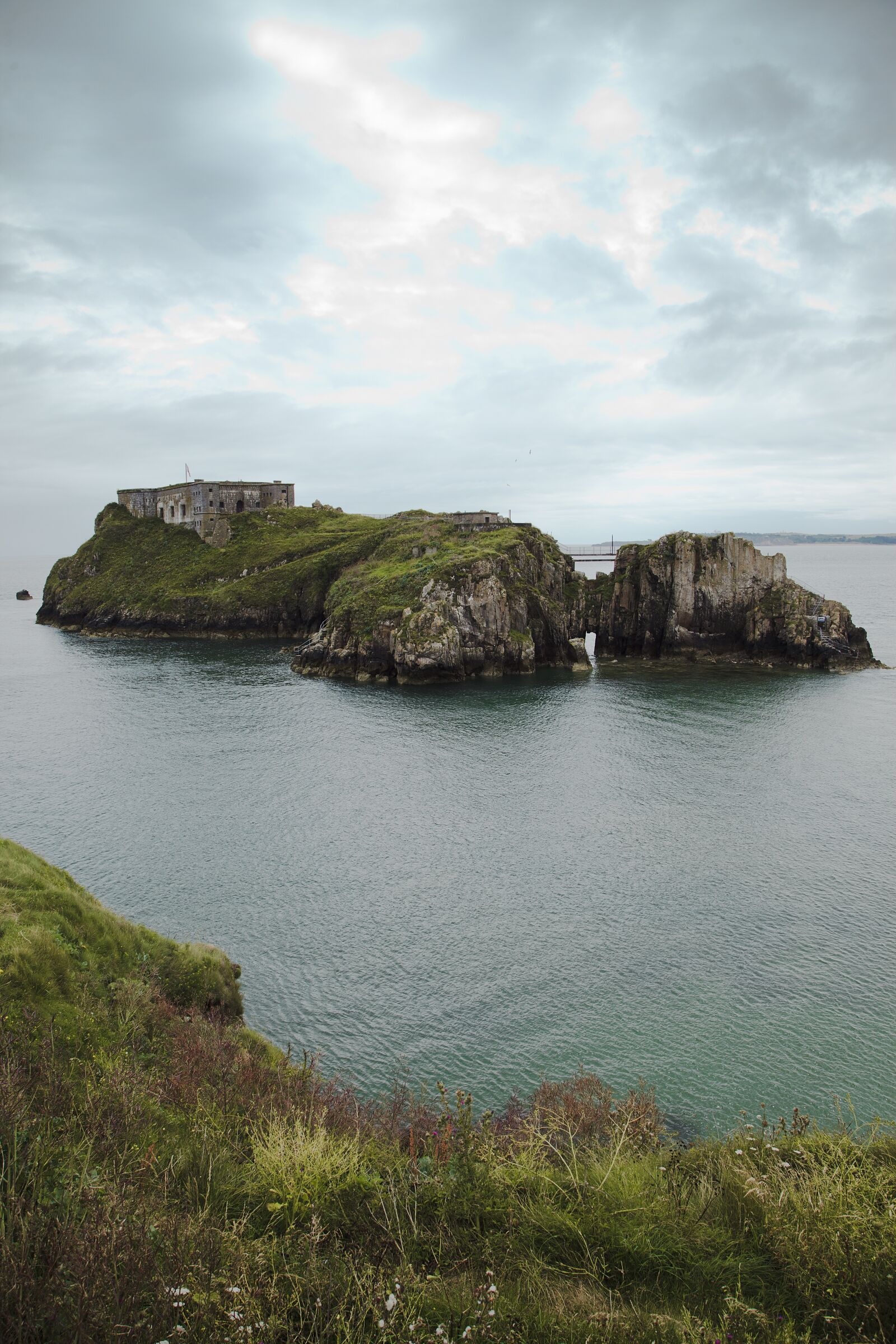 Canon EOS 5D Mark II sample photo. Wales, island, sea photography