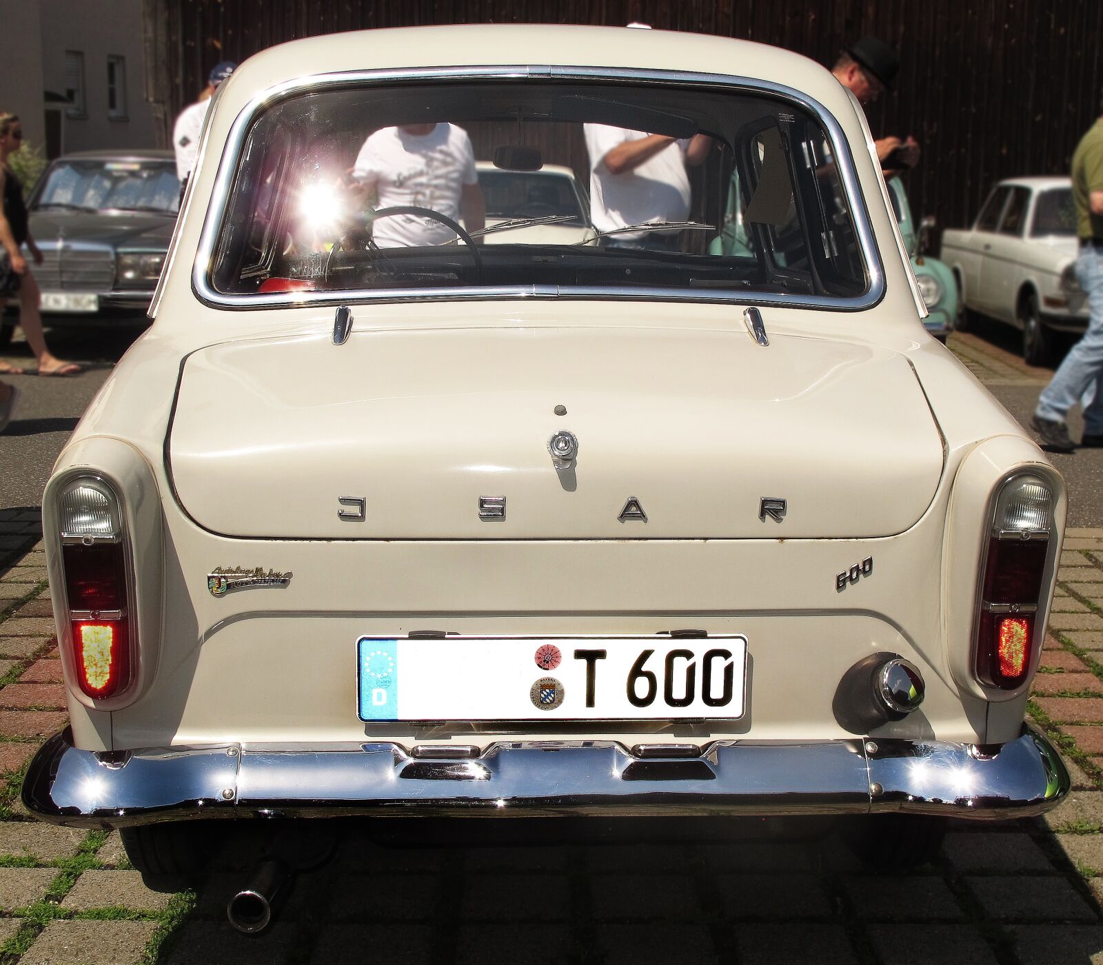 Canon PowerShot G12 sample photo. Oldtimer, goggomobil, goggo photography