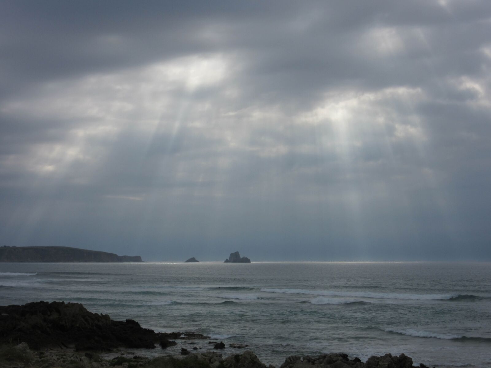 Canon PowerShot SX600 HS sample photo. Sky, sea, light photography
