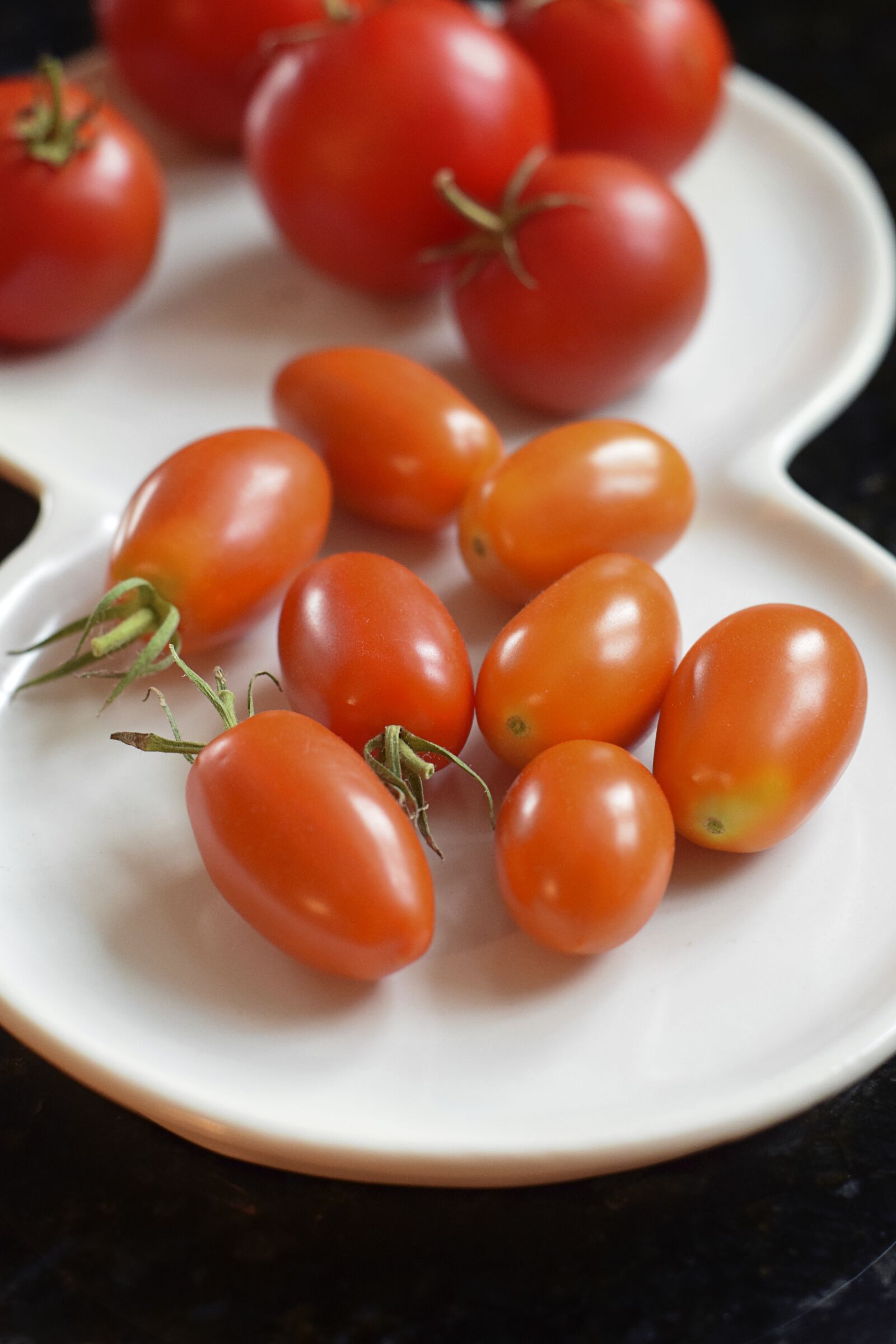 Nikon D5300 sample photo. Cherry tomatoes, tomatoes, garden photography