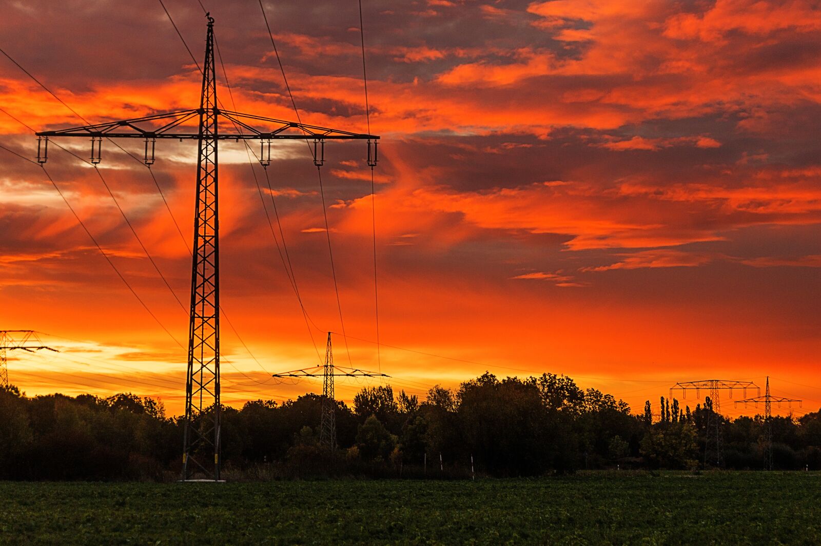 Nikon D3200 sample photo. Leipzig, power poles, sky photography