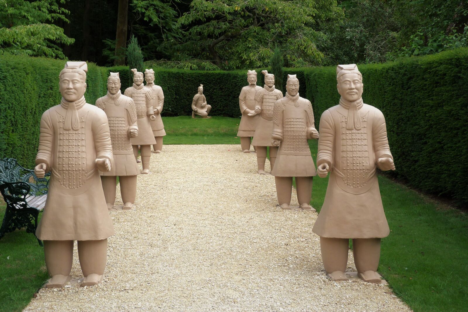 Panasonic Lumix DMC-FZ40 (Lumix DMC-FZ45) sample photo. Landscape, statues, chinese photography