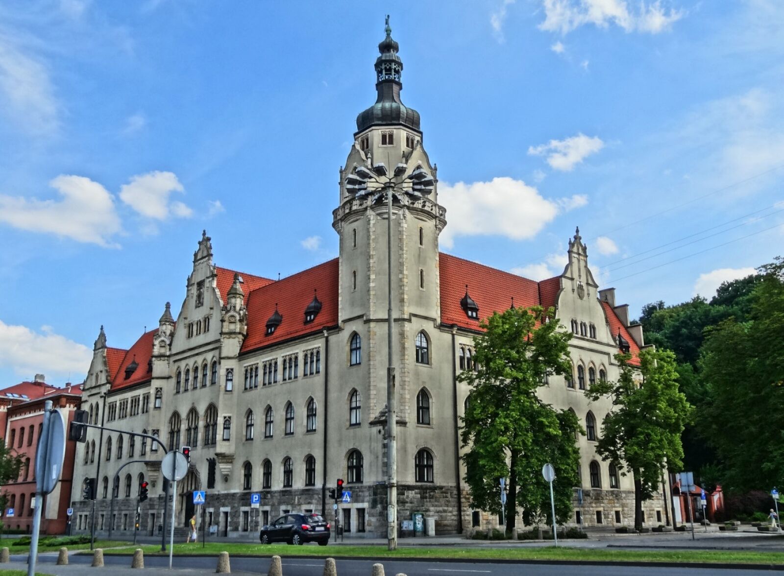 Sony Cyber-shot DSC-HX20V sample photo. District court, bydgoszcz, poland photography